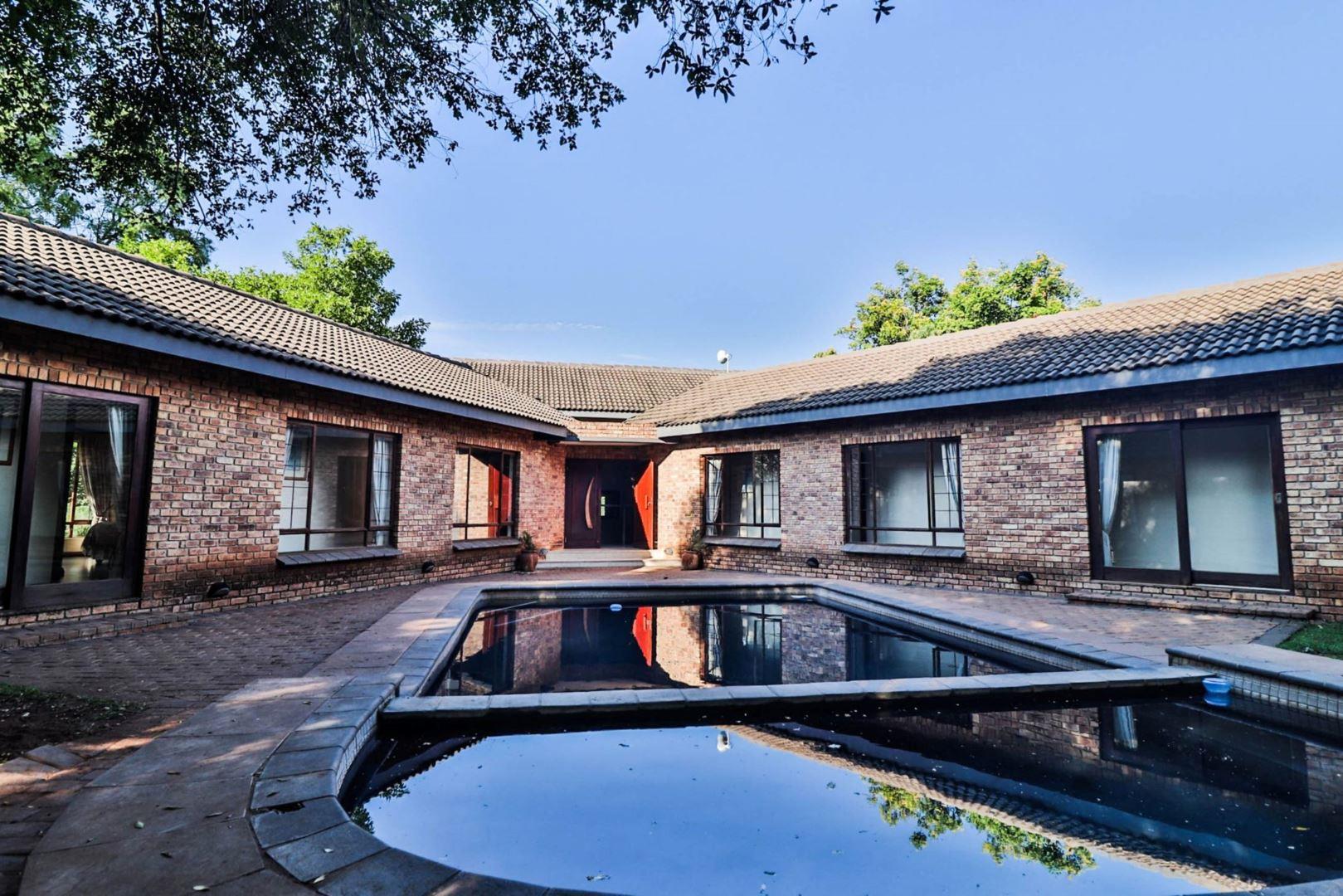 Commercial property for sale in Nelspruit Central 676 R40 Barberton