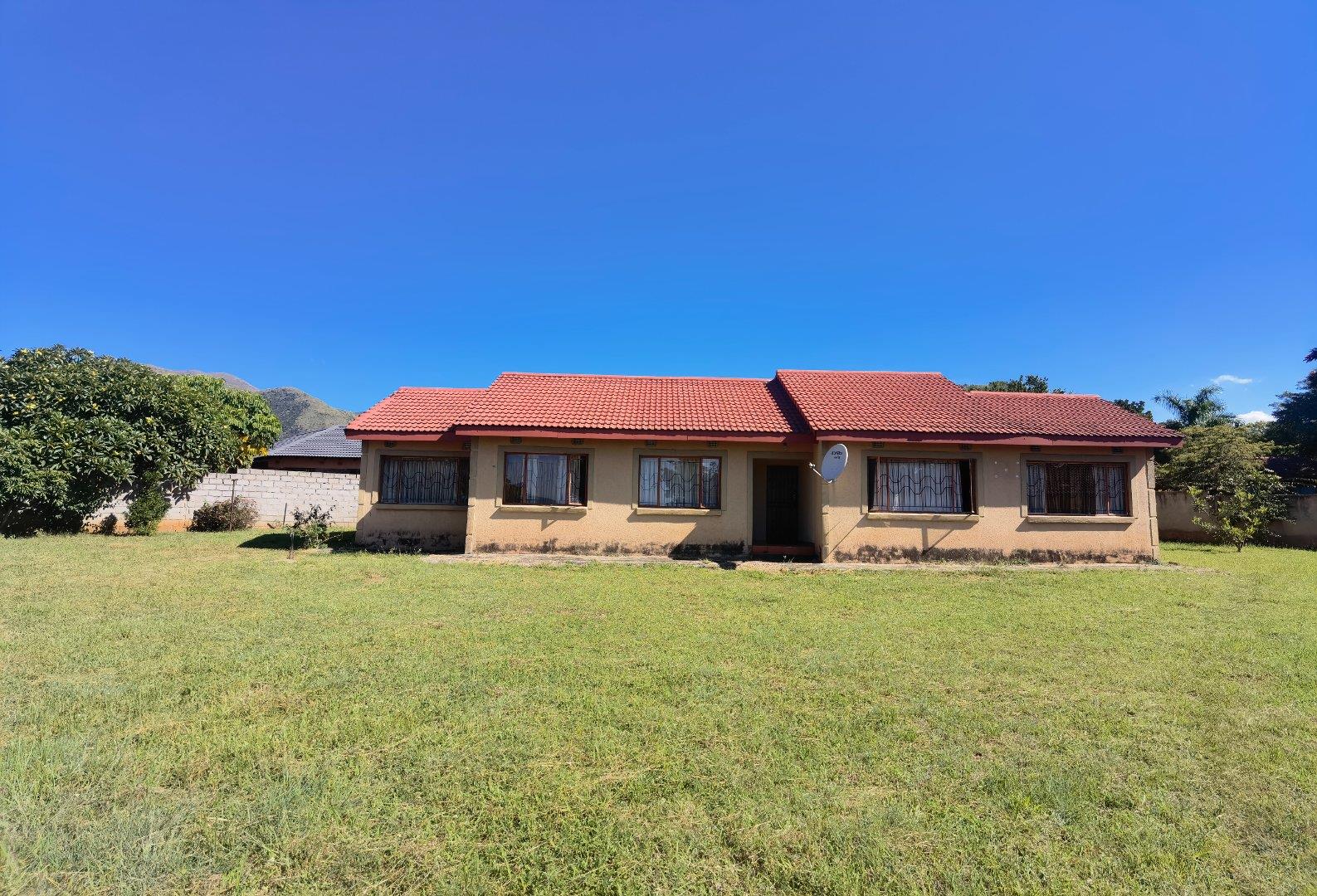 3 Bedroom House for sale in Barberton P24114092258