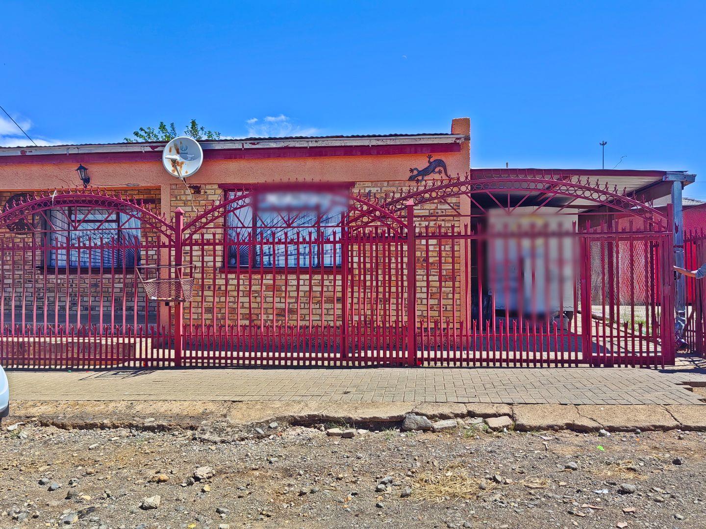 Rocklands, Bloemfontein Property Houses for sale in Rocklands