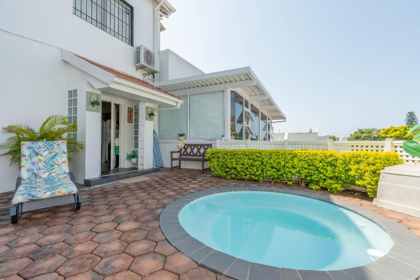 3 Bedroom Townhouse for sale in Essenwood 3 Ss Milner Mews, 456