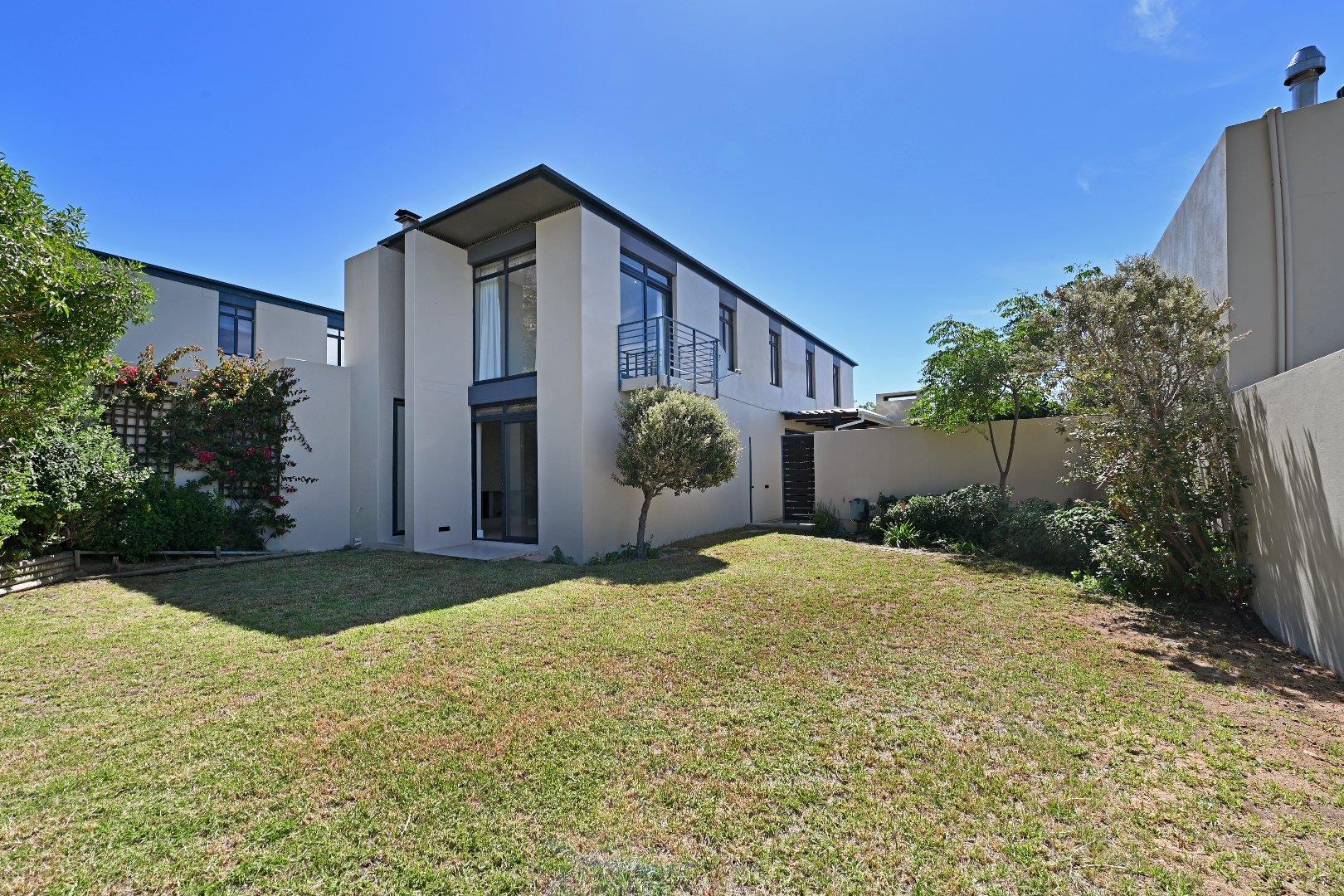 Stonehurst Mountain Estate Property Property and houses to rent in