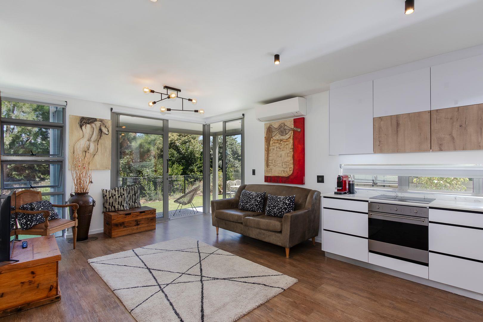 Somerset Lakes Property Apartments / flats for sale in Somerset Lakes