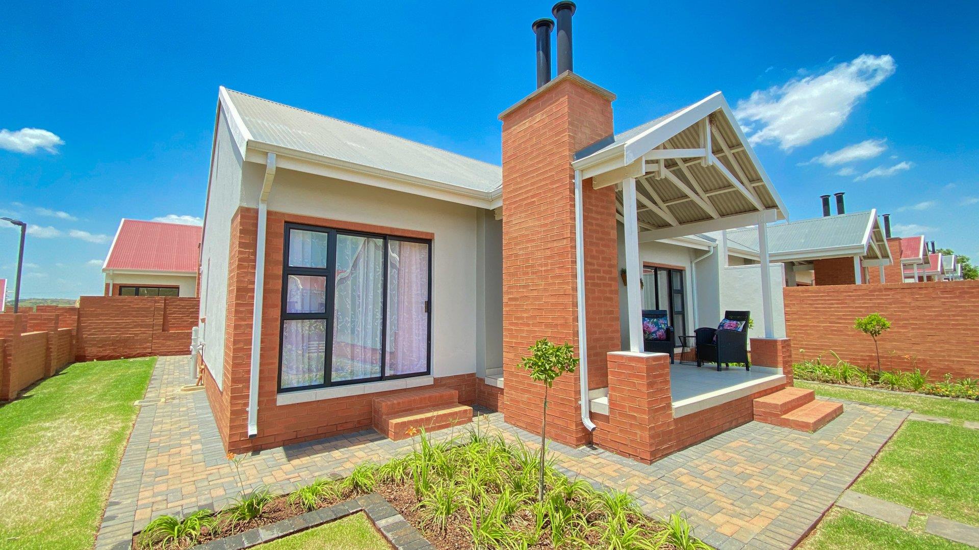 Southdowns Estate, Centurion Property Townhouses for sale in