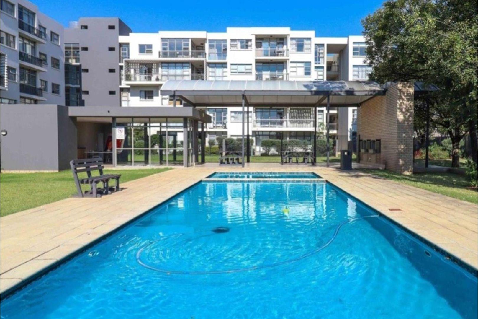 2 Bedroom Apartment / flat for sale in Bedfordview 14 The Point, 6