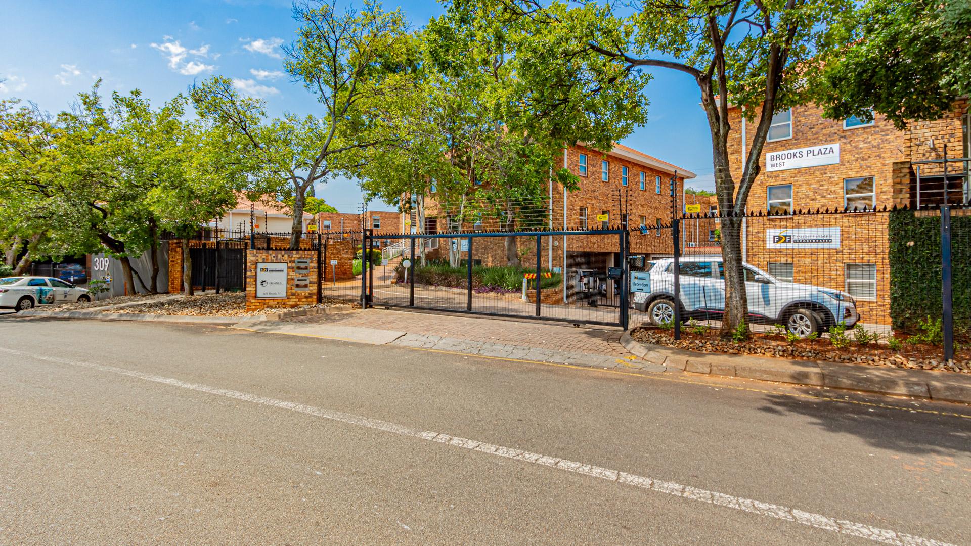 Menlo Park Property Commercial property for sale in Menlo Park