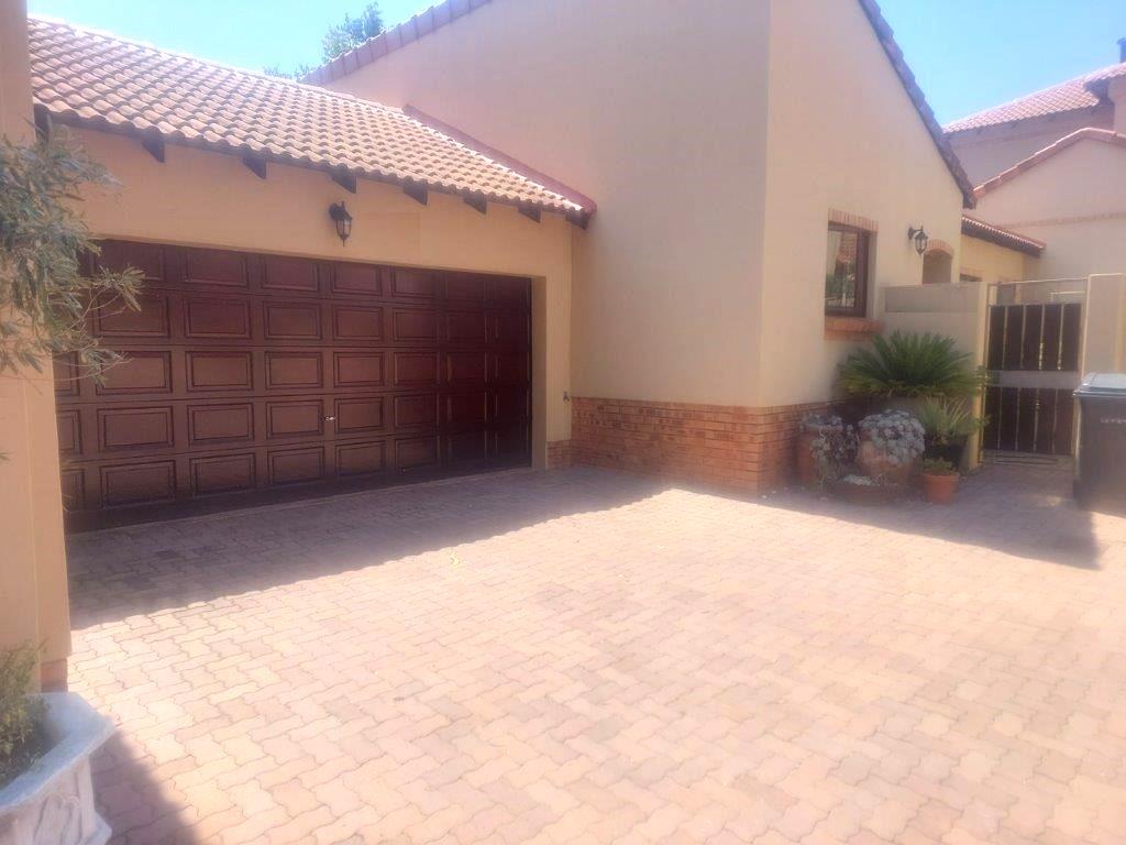 Boardwalk Meander Property Property and houses to rent in Boardwalk