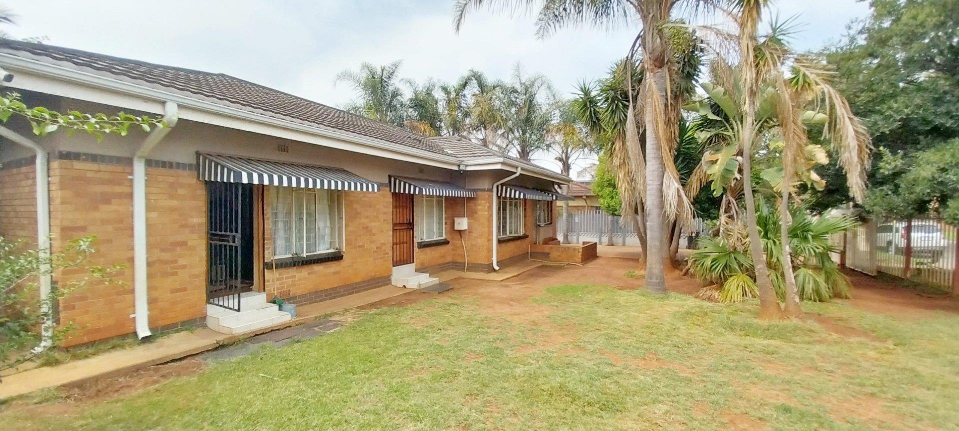 Kempton Park Ext 2 Property Property and houses for sale in Kempton Park Ext 2