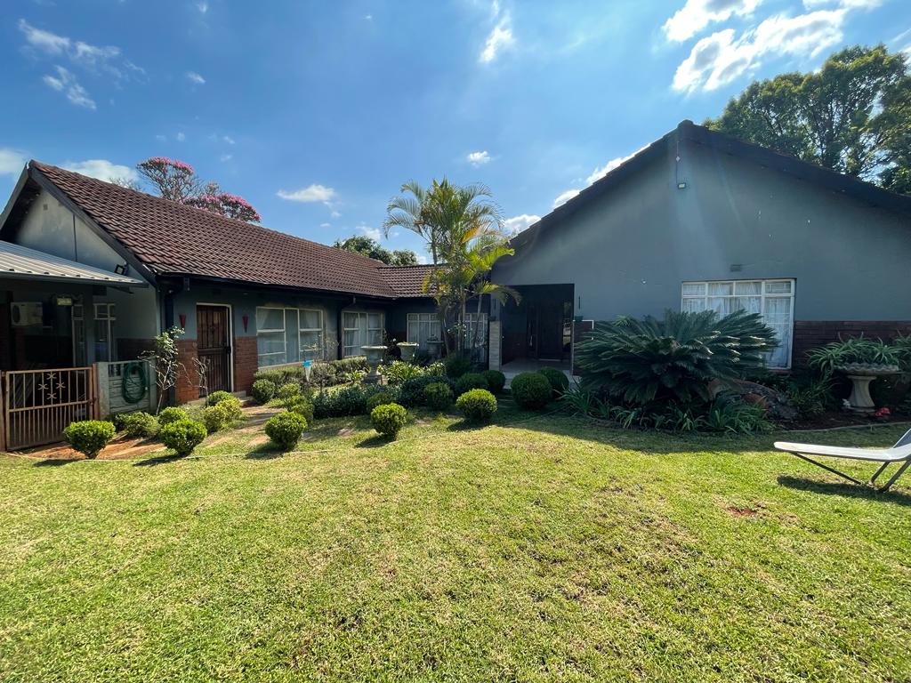 5 Bedroom House for sale in Louis Trichardt P24114105171