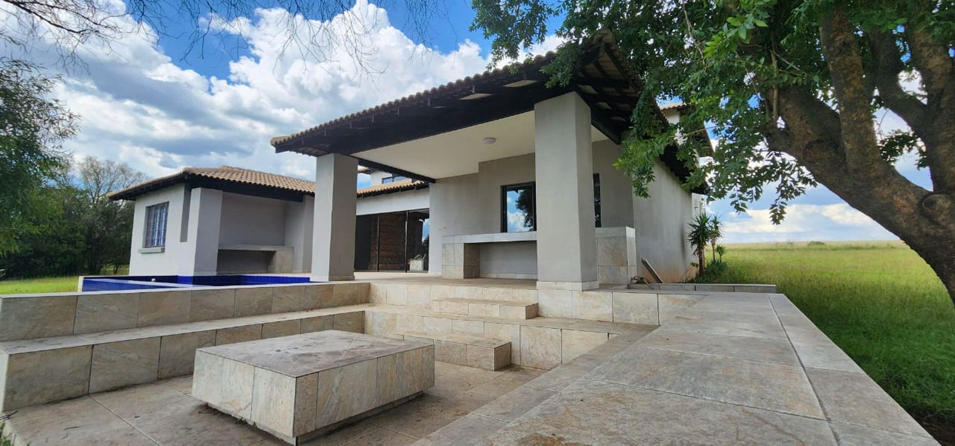 Golden Mile Estate Property Property and houses to rent in Golden