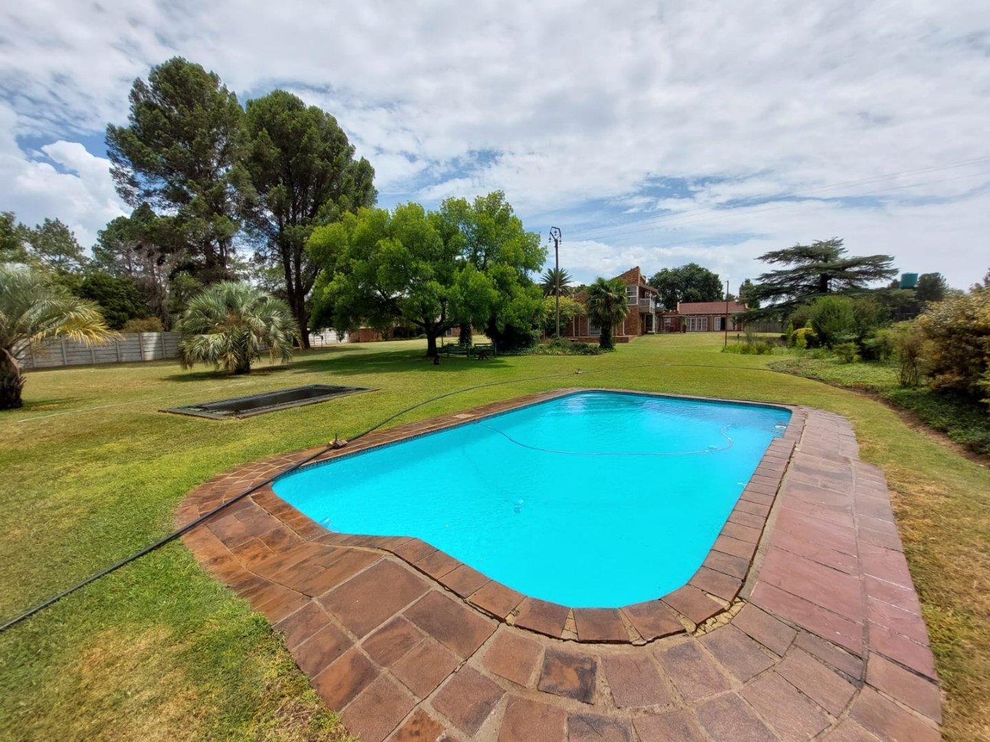 Marlbank Property Property and houses for sale in Marlbank