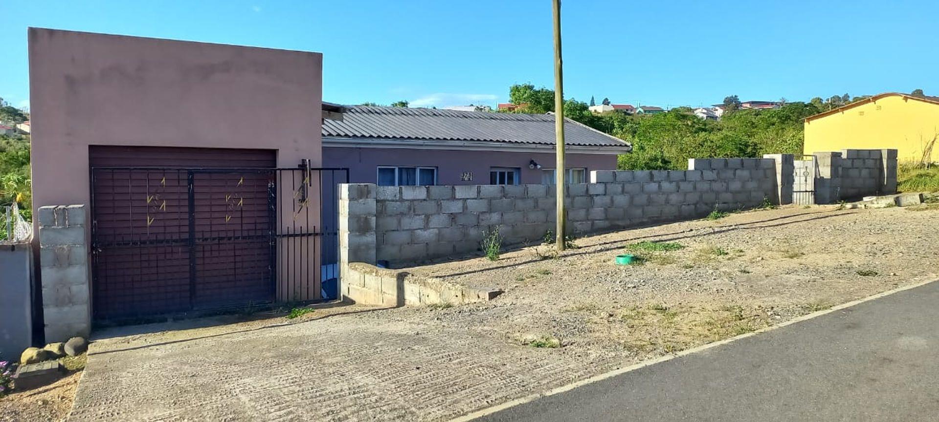 Mdantsane Nu 16 Property Property and houses for sale in Mdantsane Nu