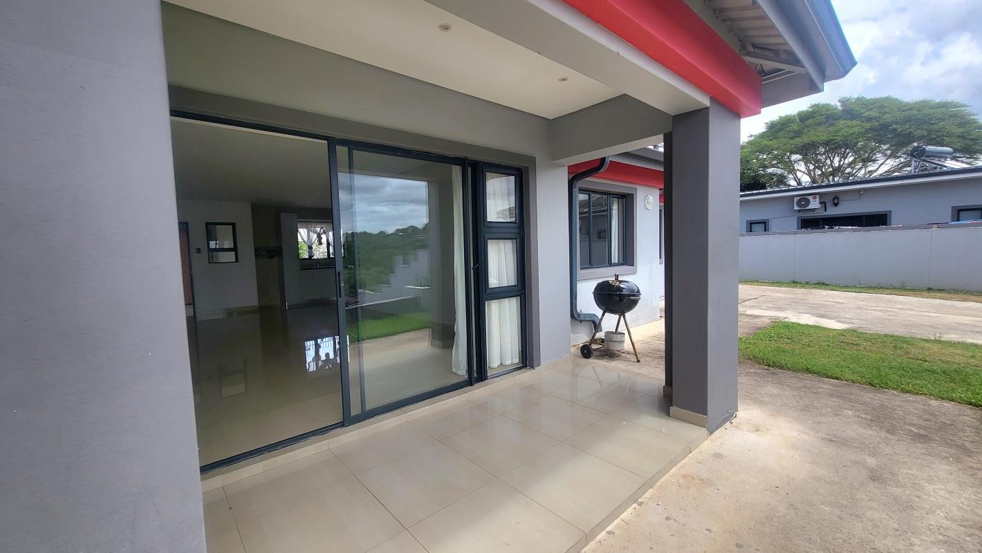 2 Bedroom Townhouse to rent in Mount Moreland P24114108602