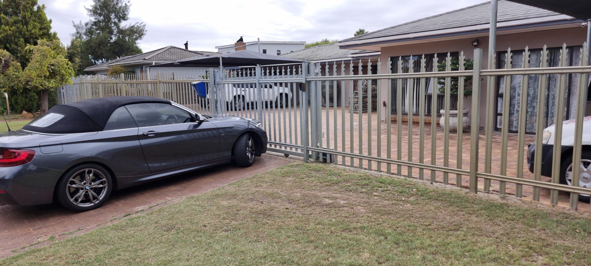 Soneike Property Houses for sale in Soneike