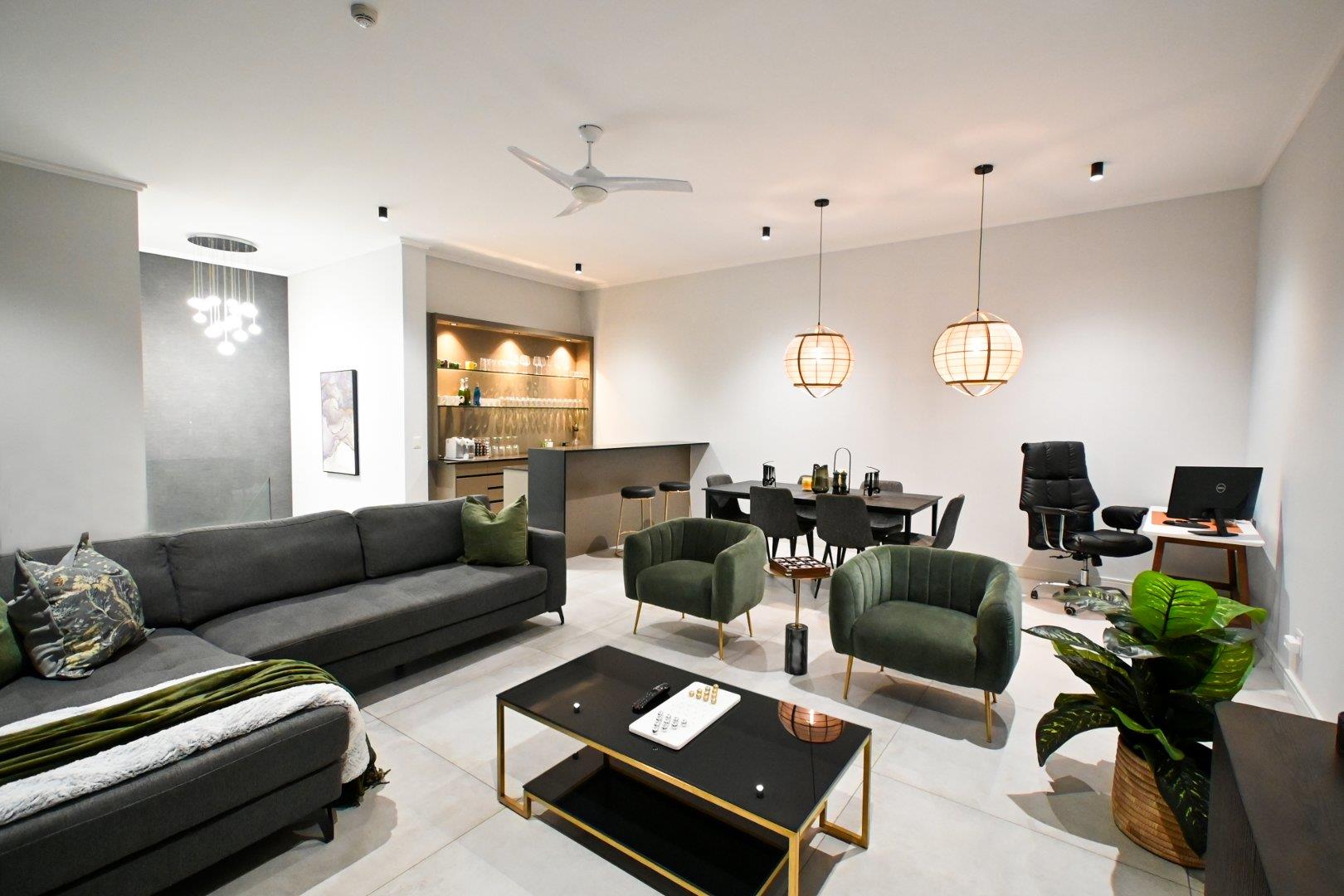 2 Bedroom Apartment / flat for sale in Waterfall 2 Karkloof Crescent