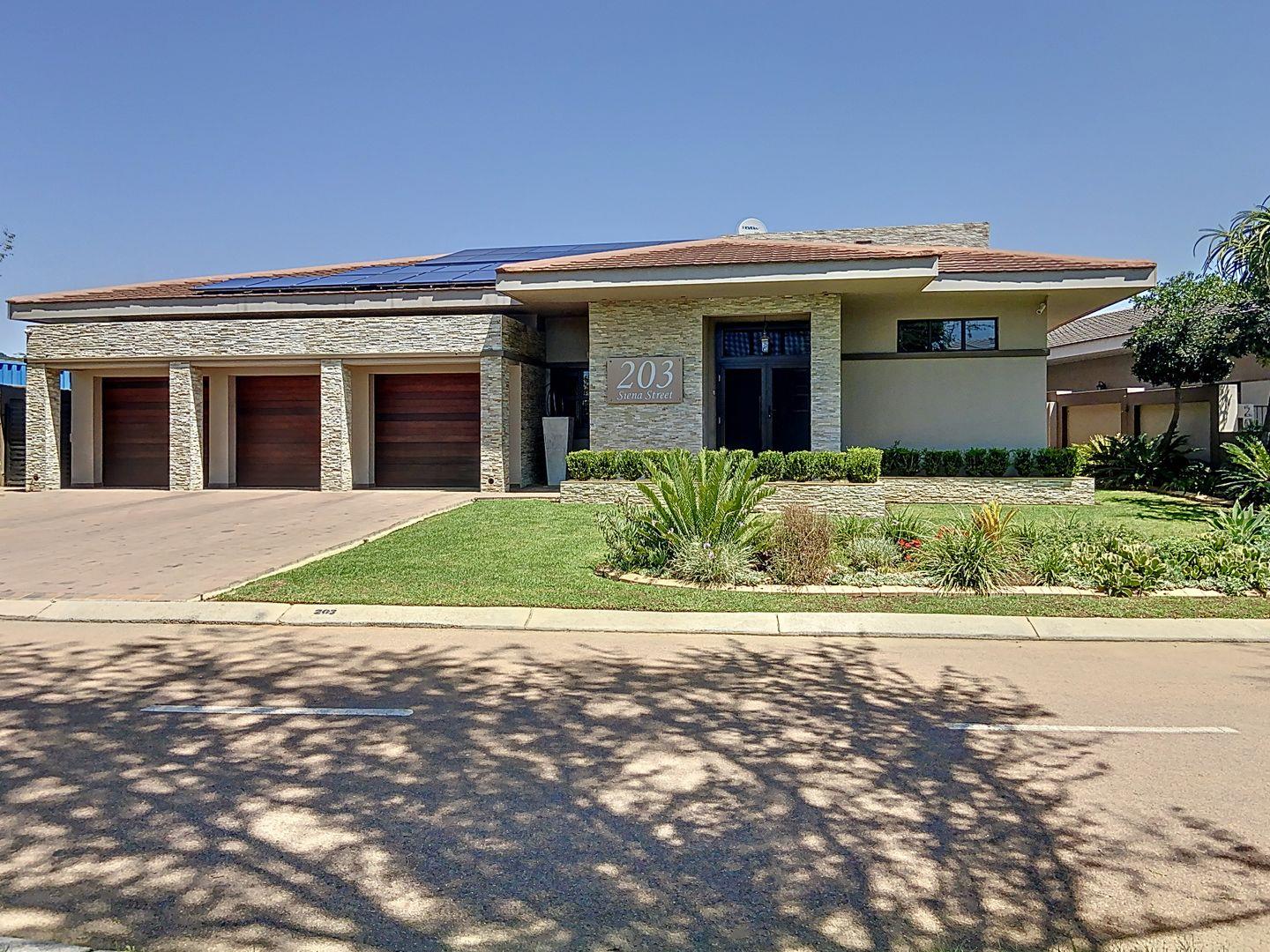 Lombardy Estate Property Property and houses for sale in Lombardy