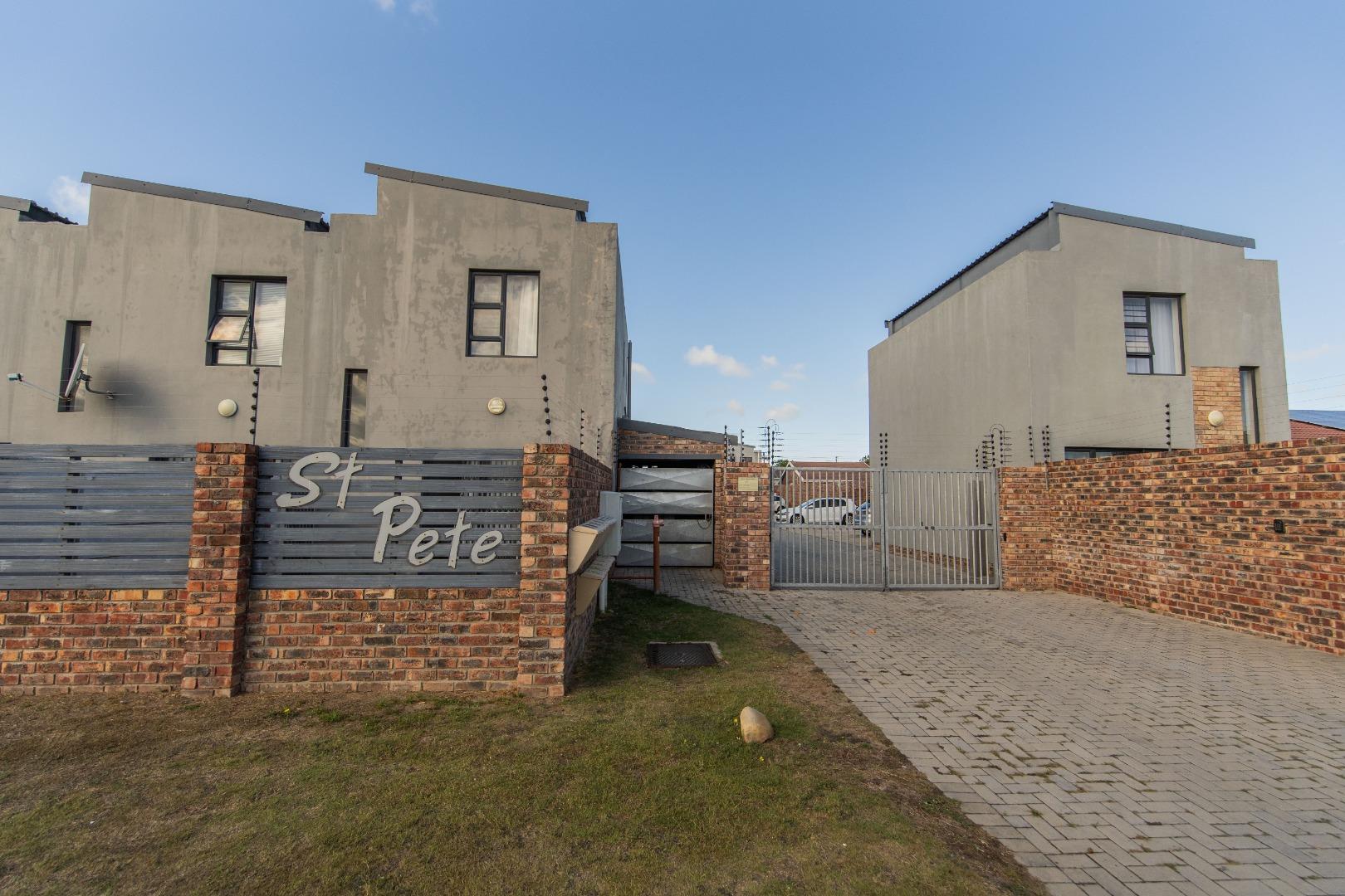 Newton Park Property Apartments / flats for sale in Newton Park