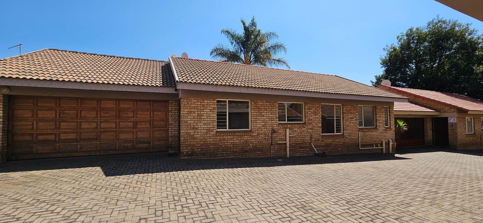 New Redruth Property Property and houses for sale in New Redruth