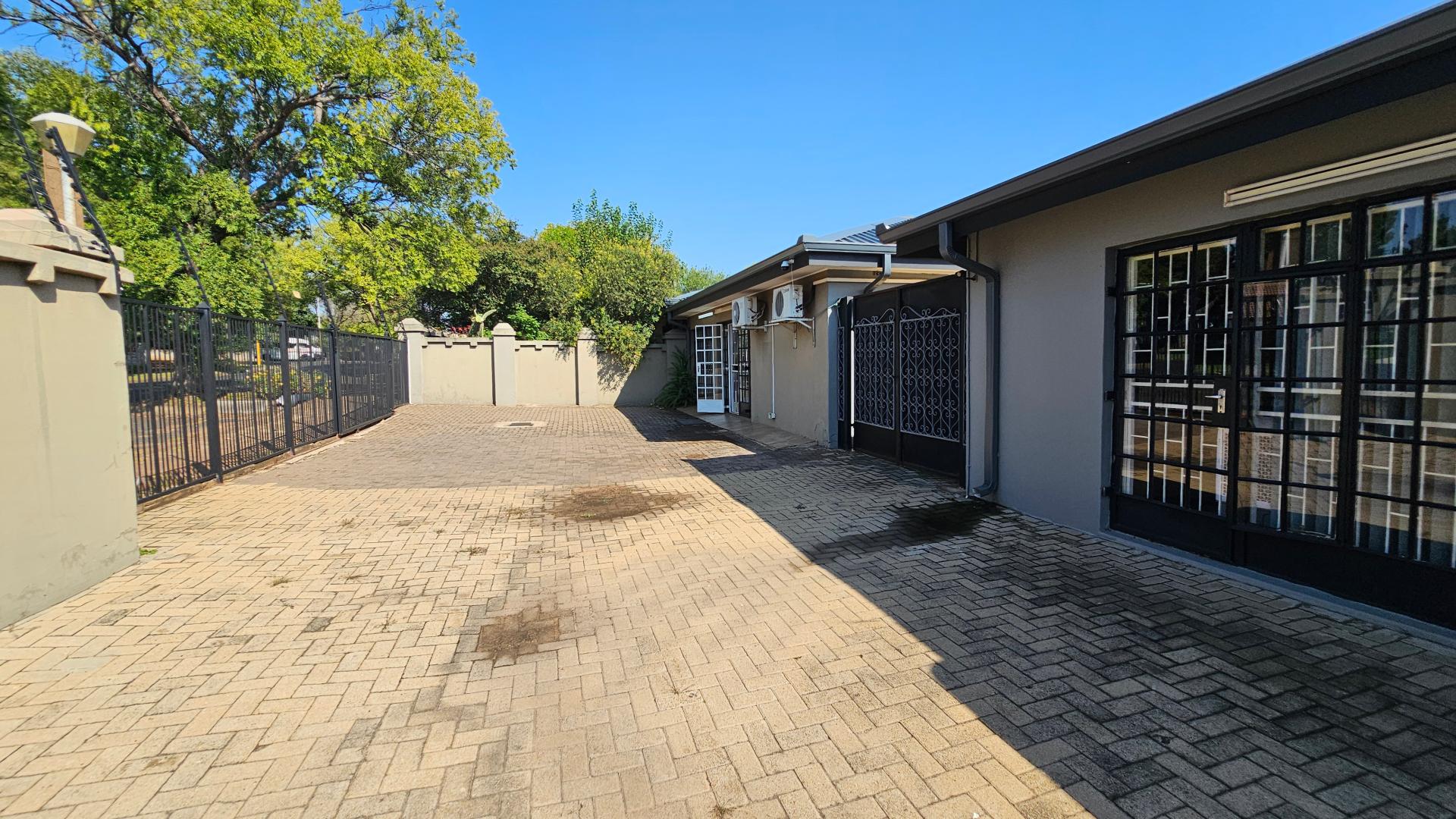 Commercial property for sale in Middelburg Central P24114119056