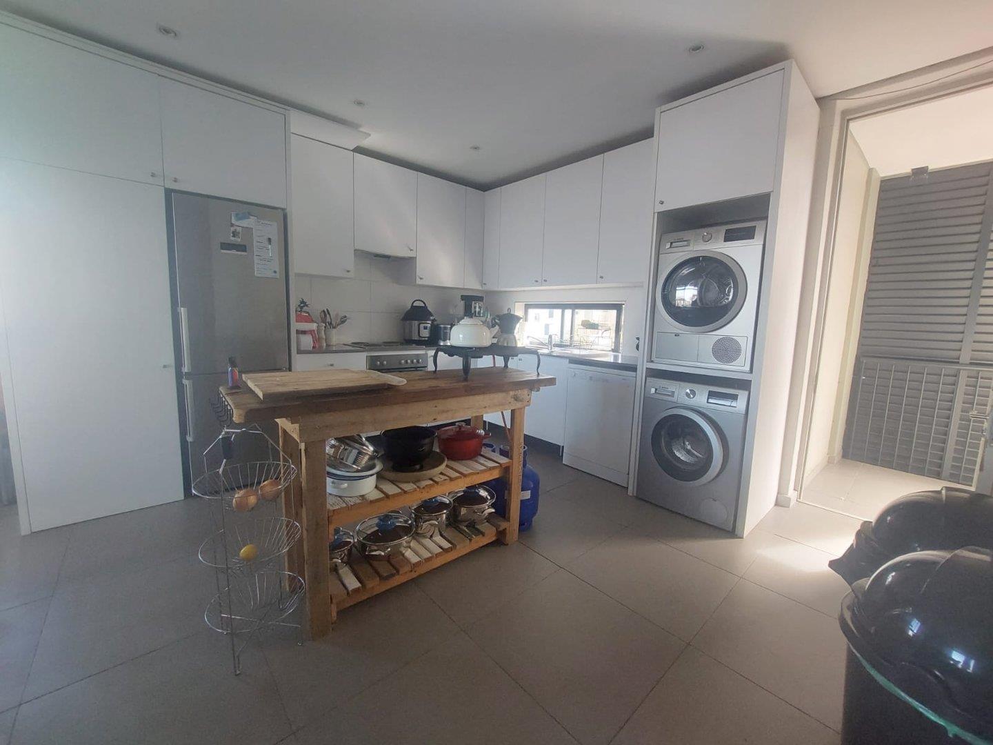 Somerset Lakes Property Property and houses to rent in Somerset Lakes