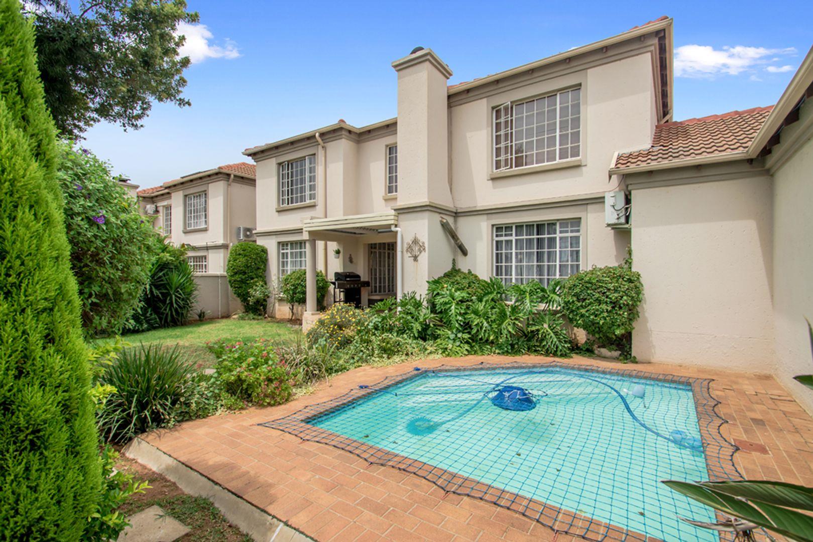 Sharonlea Property Townhouses for sale in Sharonlea