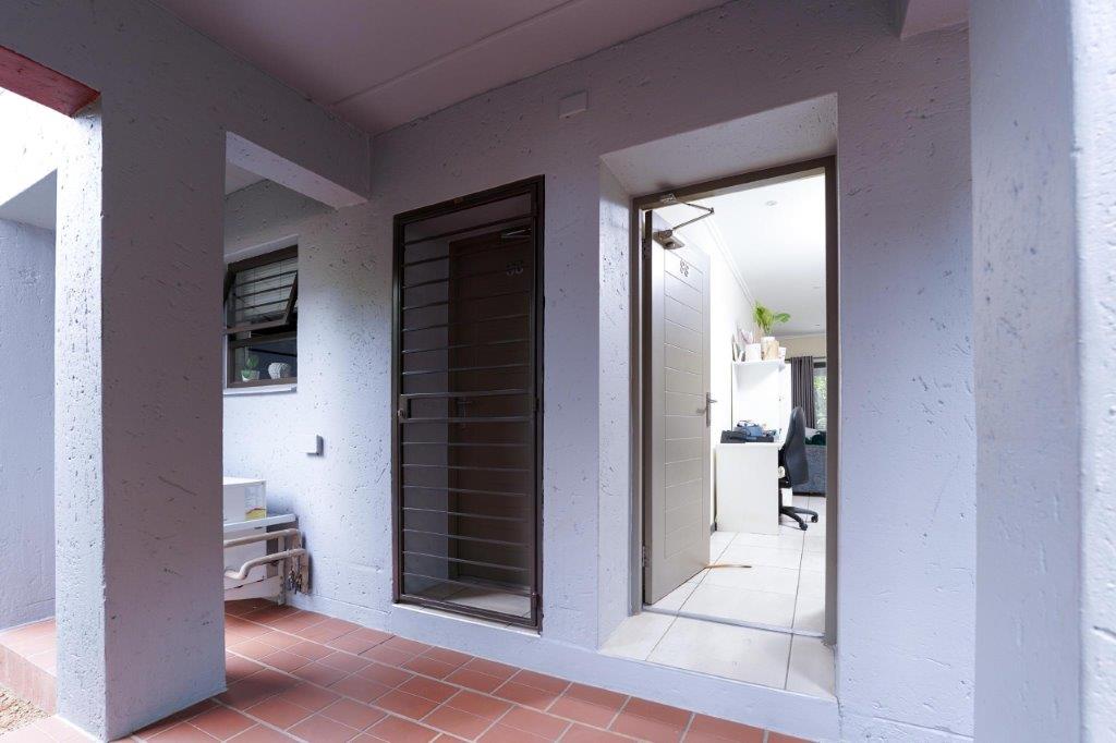 2 Bedroom Apartment / flat to rent in Barbeque Downs 10 Kipling Road