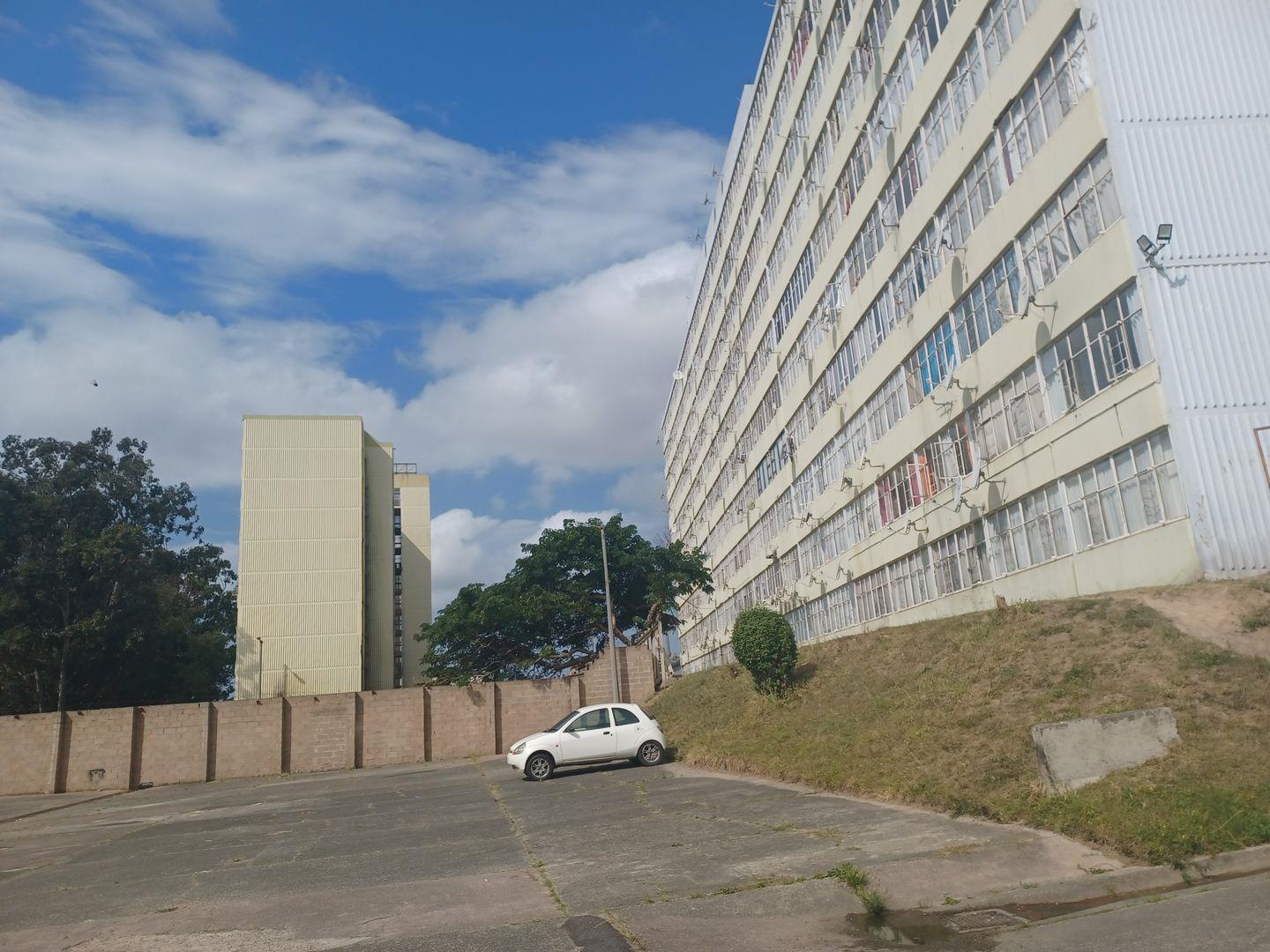 2 Bedroom Apartment / flat for sale in Sydenham P24111952702