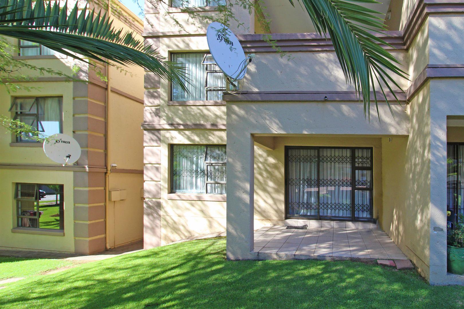 1 Bedroom Apartment / flat for sale in Sunninghill 38 Baringo, 194 Leeukop Road P24114123334