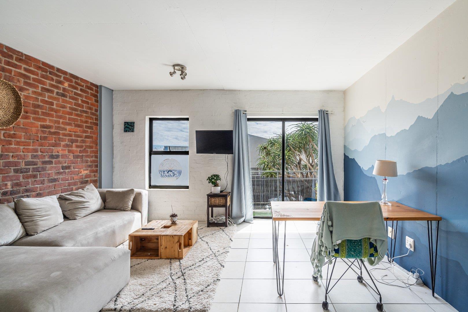 1 Bedroom Apartment / flat for sale in Woodstock P24114127067