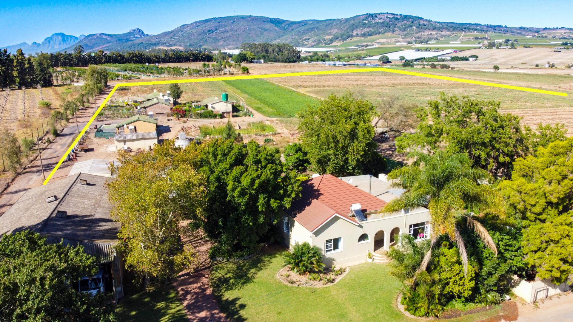 Farm for sale in Paarl Rural 3 R45 / Nuwedrif P24114127266