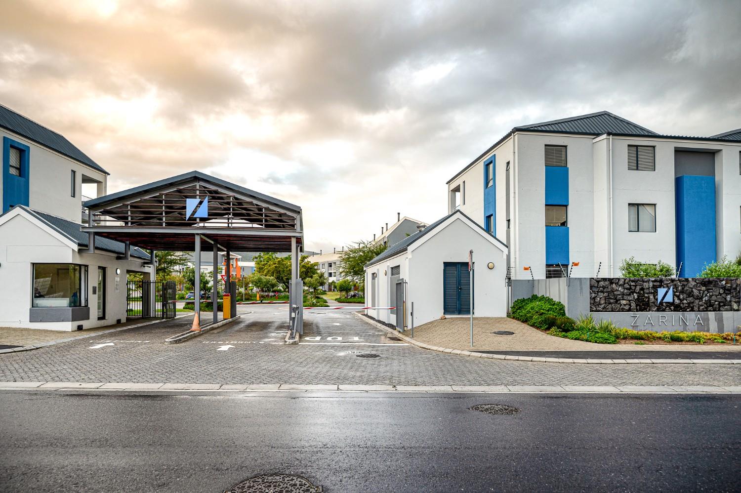 2 Bedroom Apartment / flat for sale in Burgundy Estate P24114128302