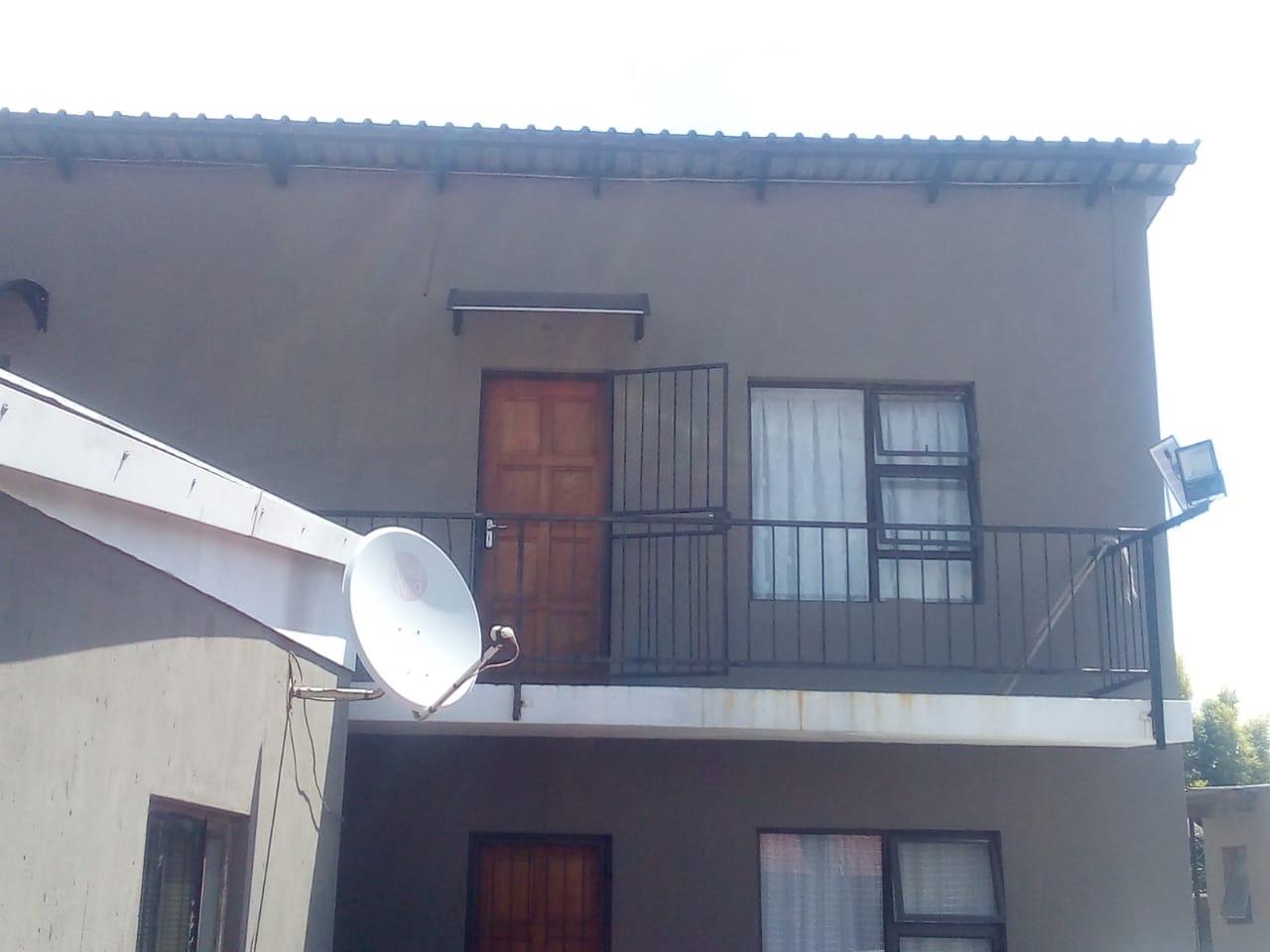 Vosloorus Ext 2 Property Property and houses to rent in Vosloorus Ext