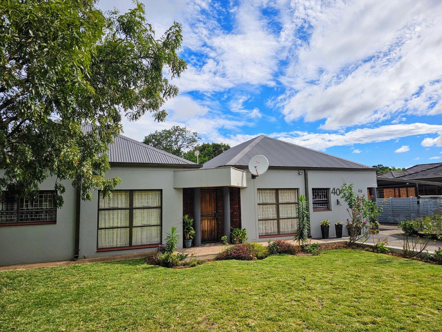 3 Bedroom House for sale in Louis Trichardt 40 Waterbesie Street