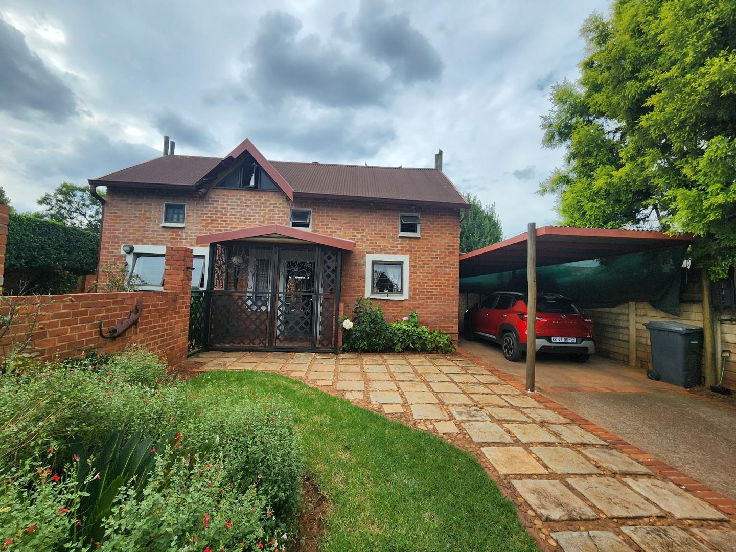 Waverley, Pretoria Property Townhouses for sale in Waverley, Pretoria