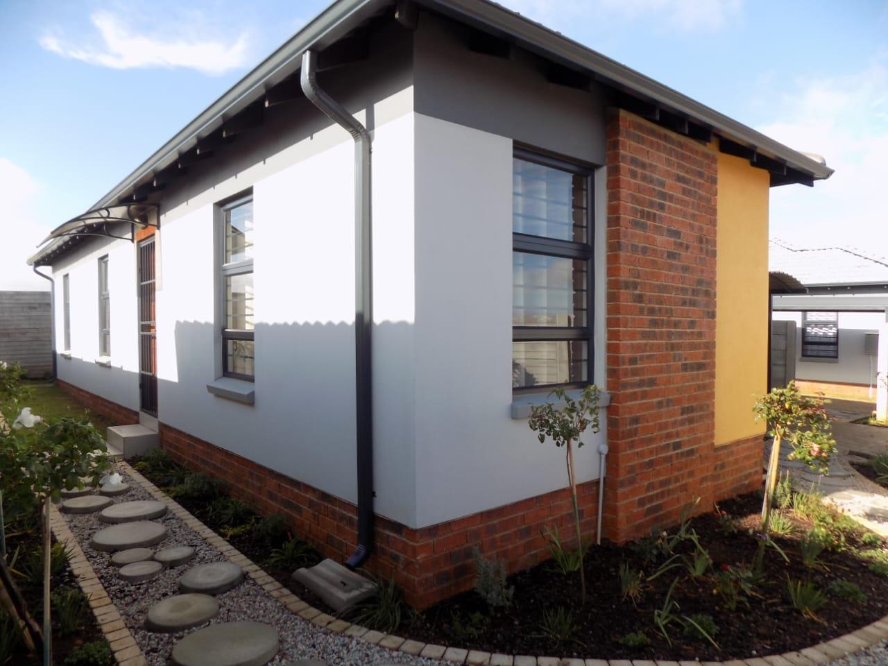 Alberton North Property Houses for sale in Alberton North