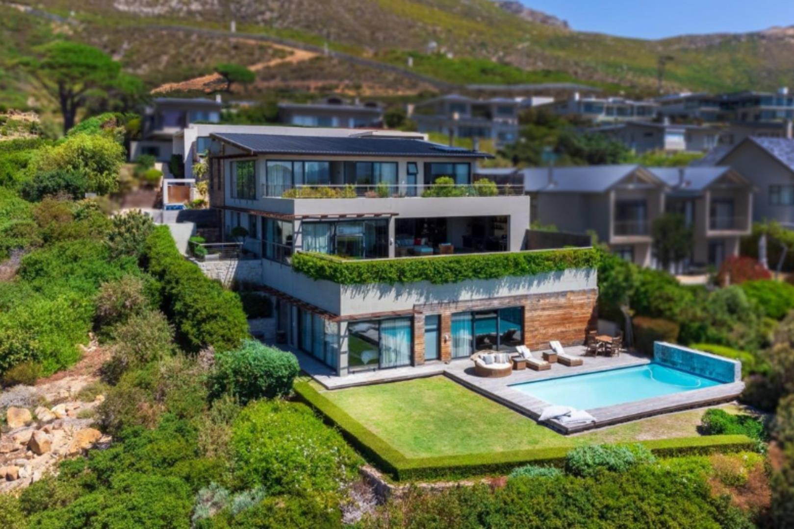 Stonehurst Mountain Estate Property Property and houses for sale in