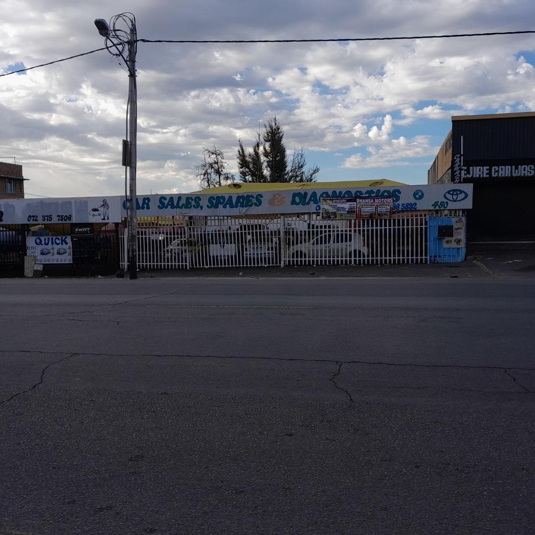 Commercial property for sale in Malvern P24114140192