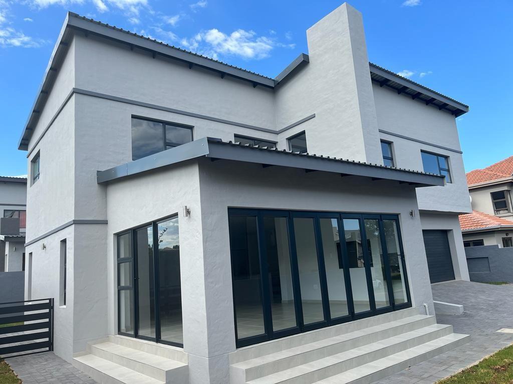 Lynnwood Glen Property Property and houses for sale in Lynnwood Glen