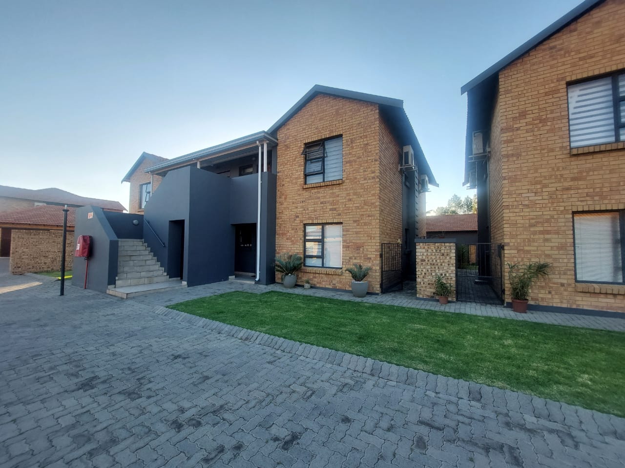 Johannesburg South Property Houses to rent in Johannesburg South