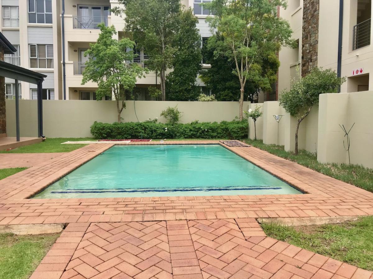 Parktown North Property Apartments / flats to rent in Parktown North
