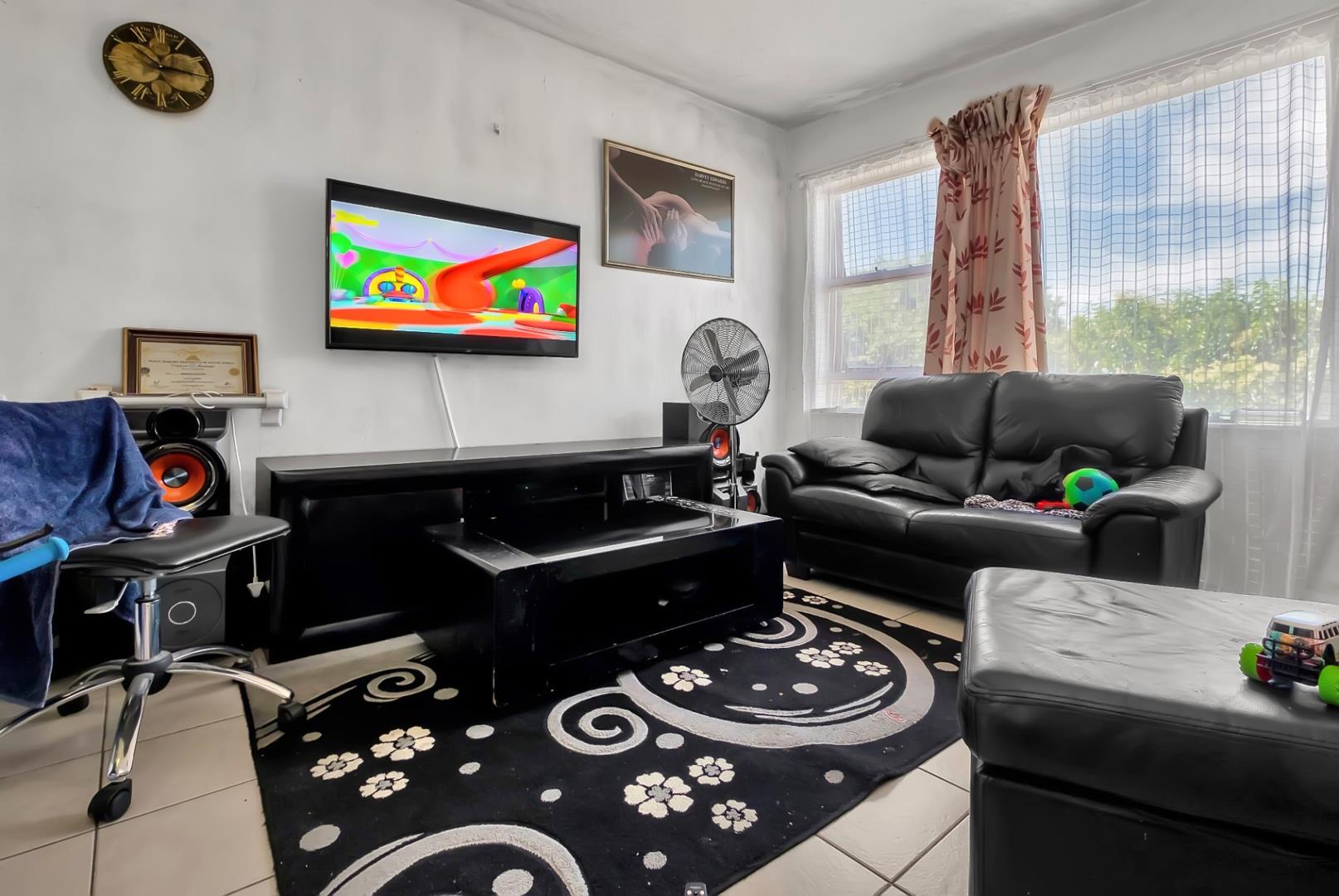 1 Bedroom Apartment / flat for sale in Fontainebleau 45 5th Avenue