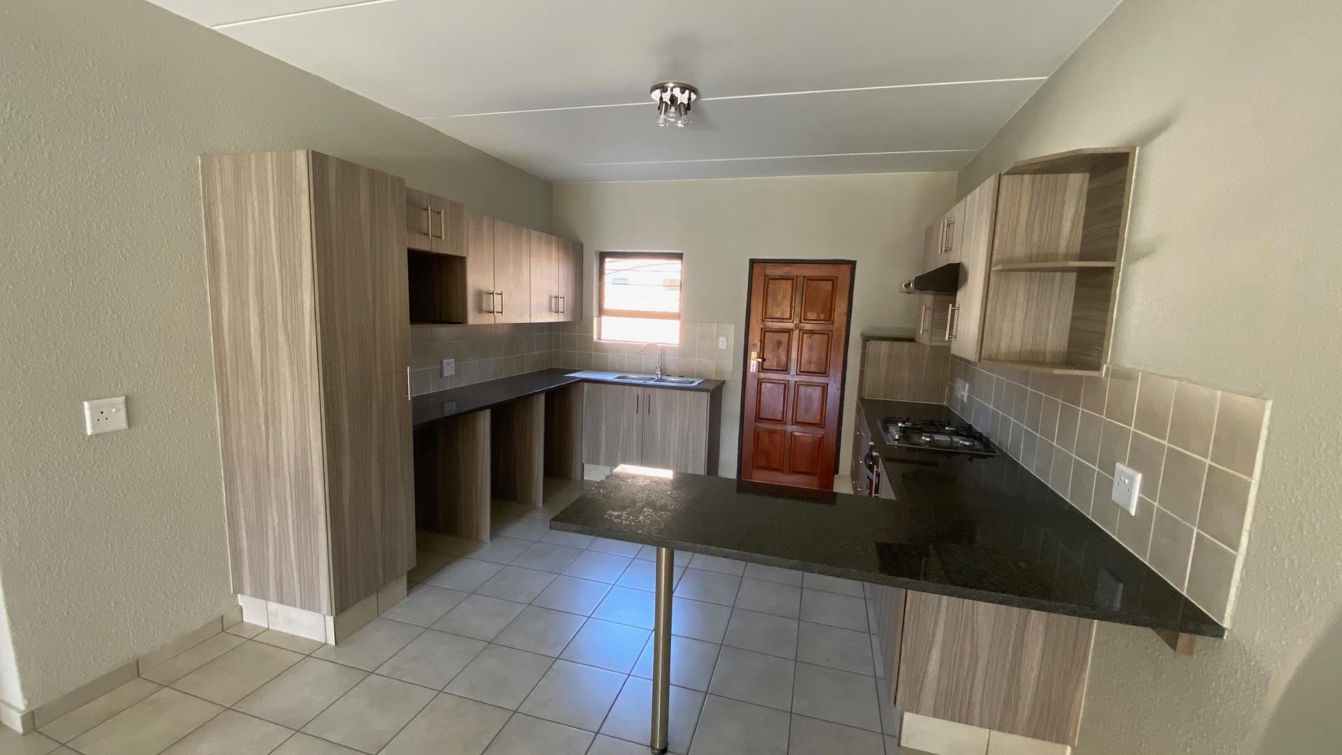 Lambton Property Townhouses to rent in Lambton