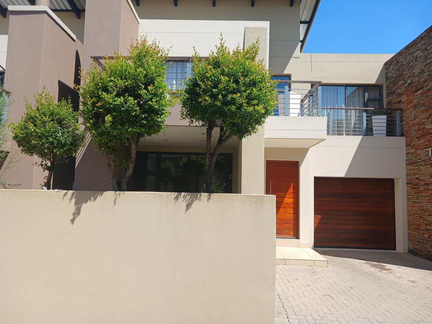 Glen Eagle Estate Property Property and houses to rent in Glen Eagle