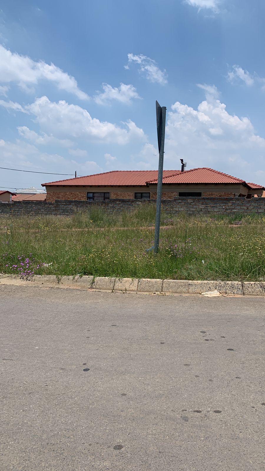 Shalimar Ridge Property Property and houses for sale in Shalimar