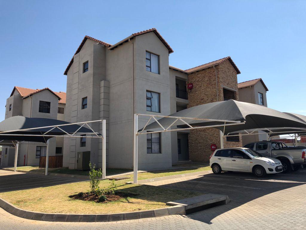 Brentwood Park, Benoni Property Apartments / flats to rent in
