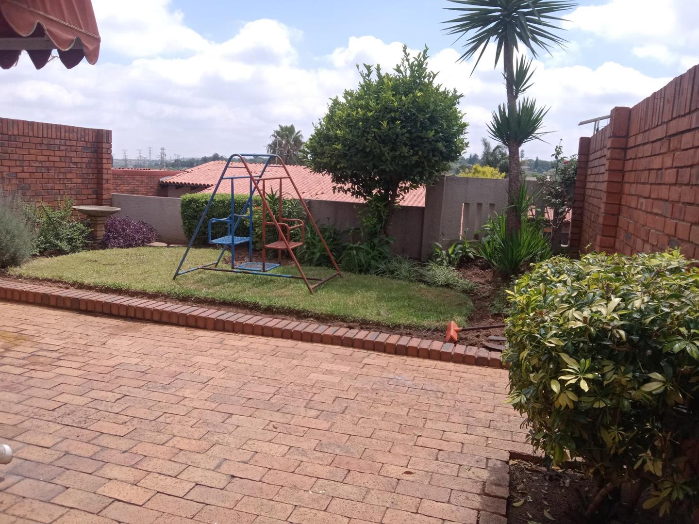 Corlett Gardens Property Apartments / flats to rent in Corlett