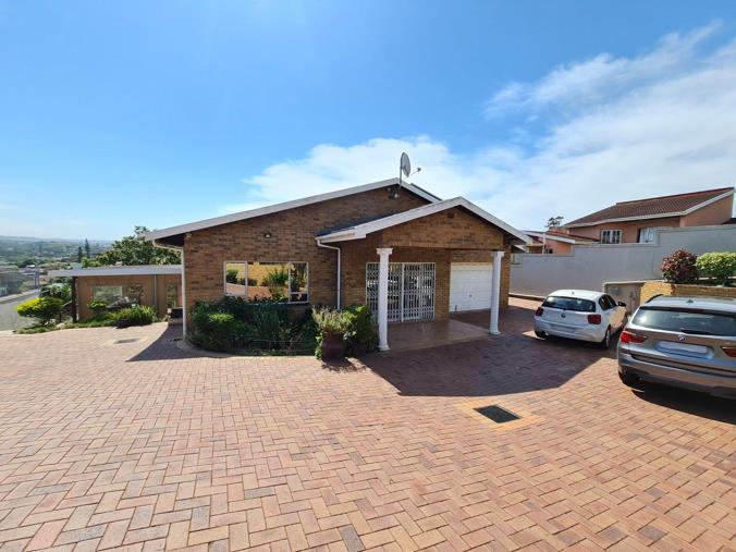 4 Bedroom House for Sale in Parlock