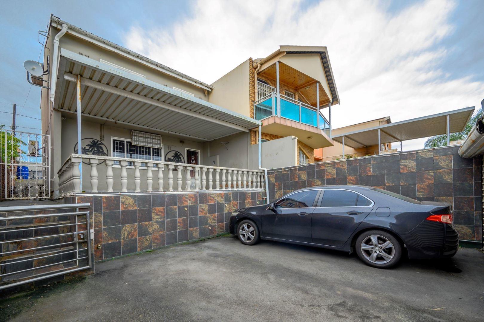 Northcroft Property Property and houses for sale in Northcroft