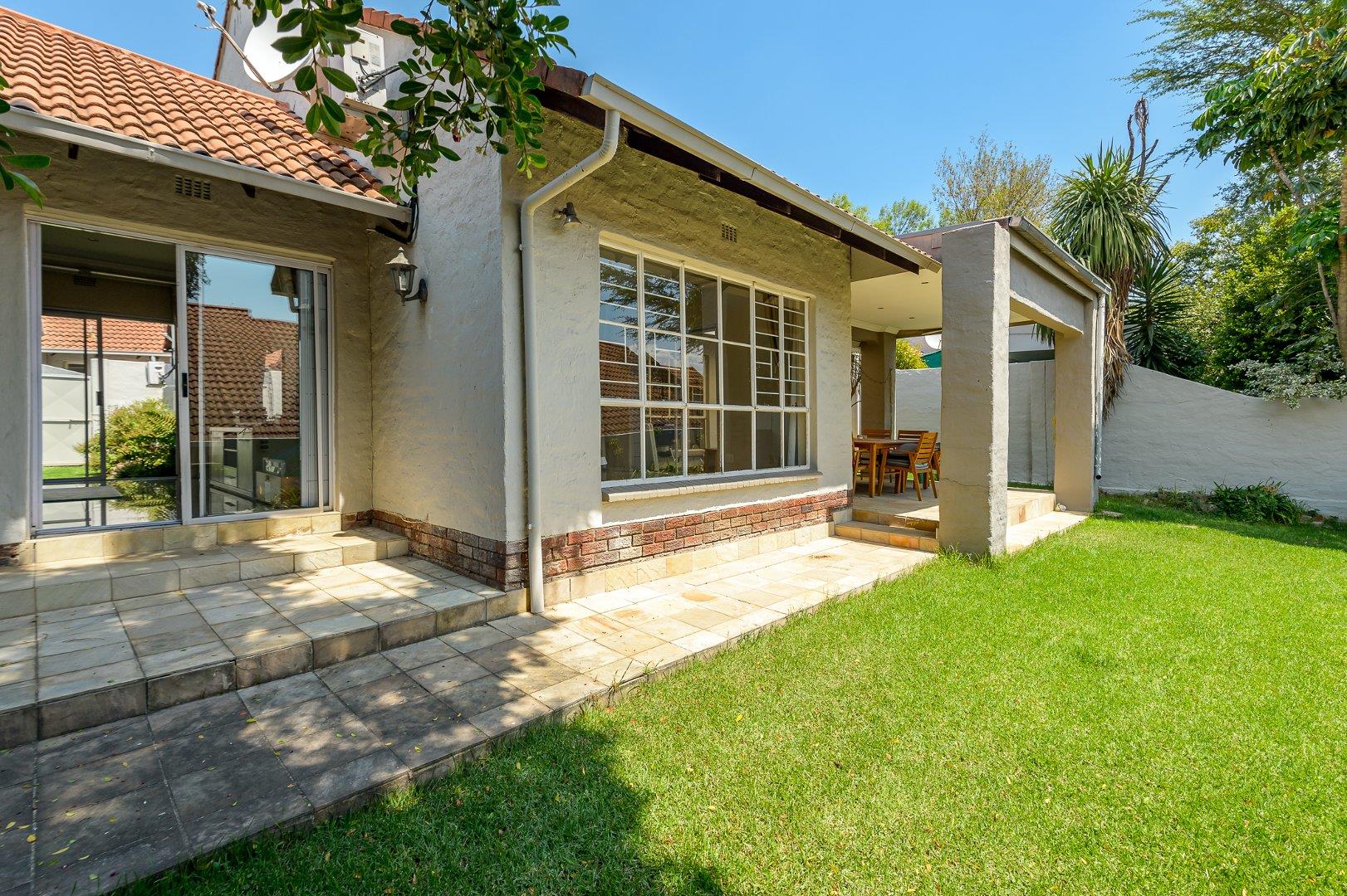 Sandhurst Property Townhouses for sale in Sandhurst