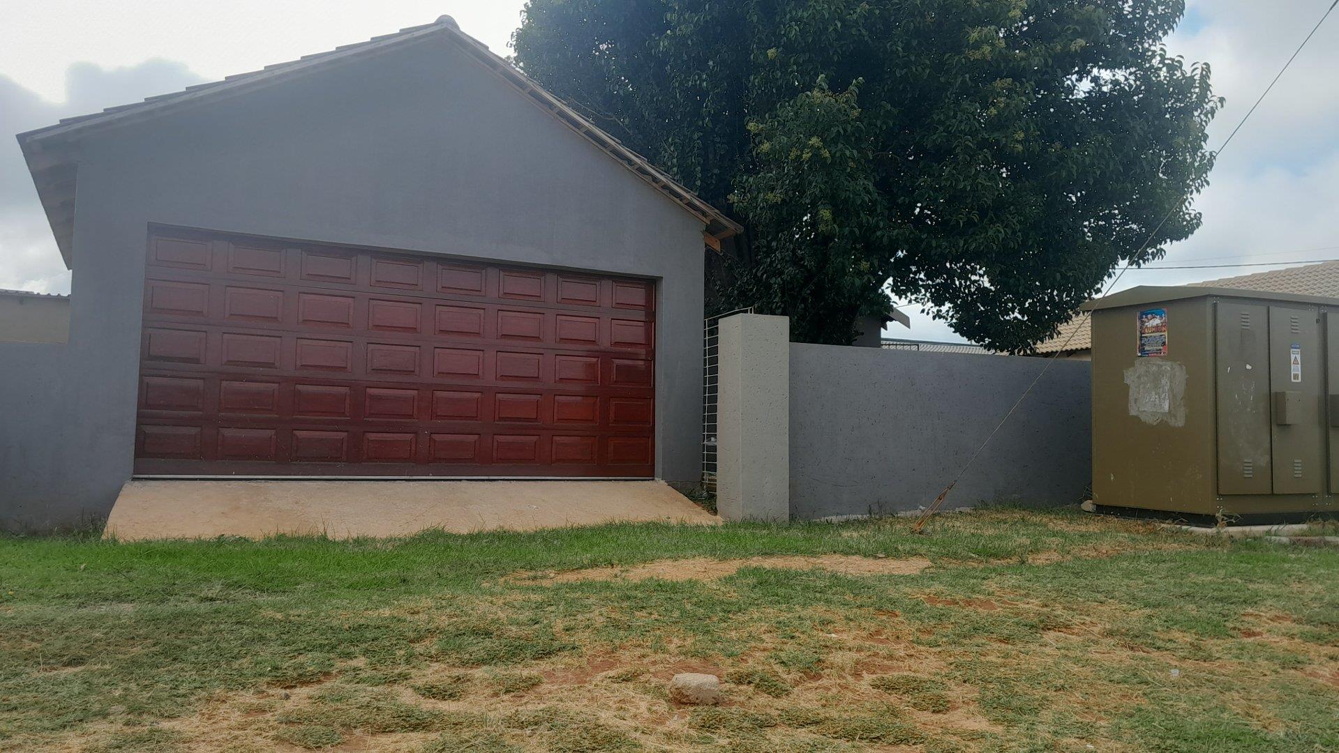 Leachville Ext 3 Property Property and houses for sale in Leachville