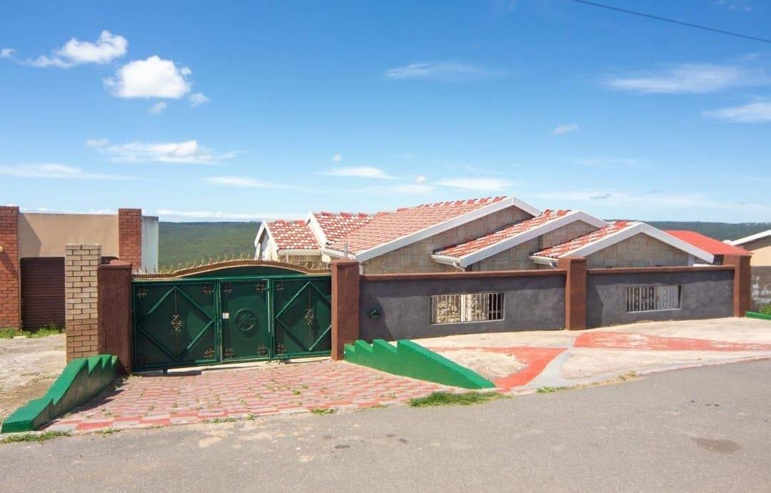 3 Bedroom House for sale in Mdantsane Nu 16 P24114154118